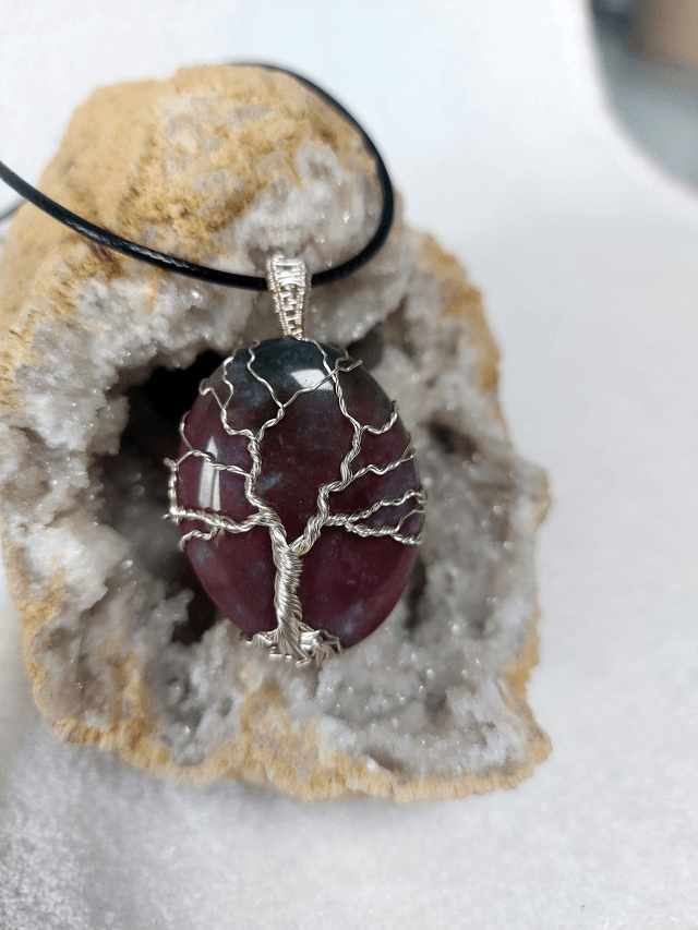 ARBRE DE VIE ARGENTE SUR AGATE INDIENNE