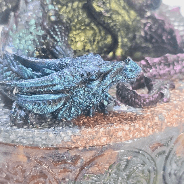 Orgonite  dragon couché