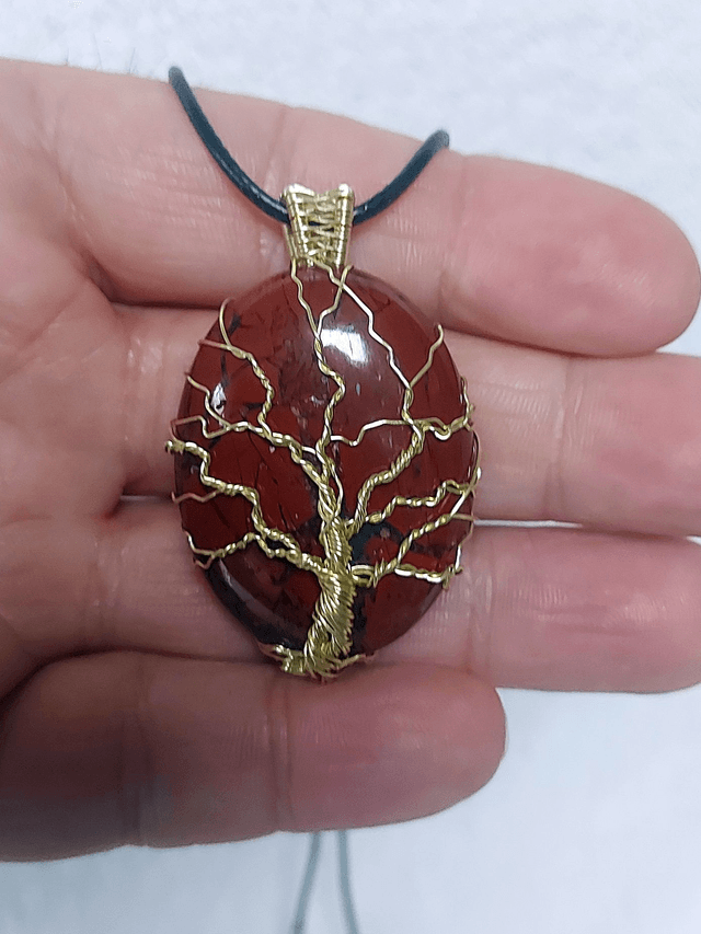 ARBRE DE VIE COULEUR OR   SUR JASPE ROUGE